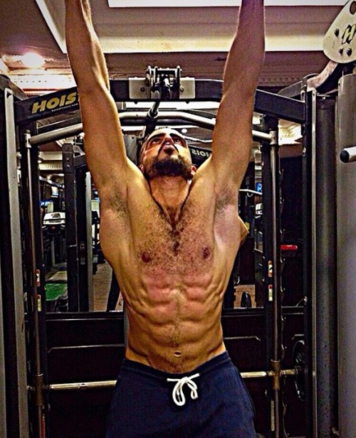 arabmenpits:  Egyptian 🇪🇬 @arabiandelights @arabadonis @arabfitnessgods @hotarabmales 