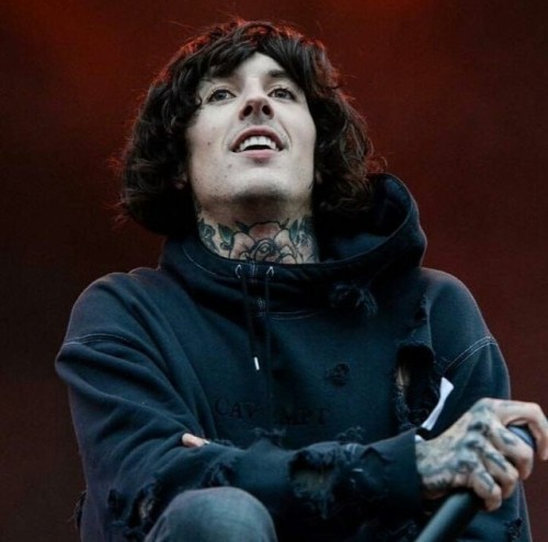 oliver sykes