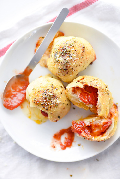 foodffs: Garlic Butter Pepperoni Pizza Rolls Follow for recipes Get your FoodFfs stuff here