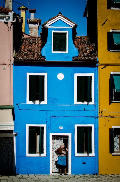 the most colorful island / burano / eatrepeat.blogspot.com