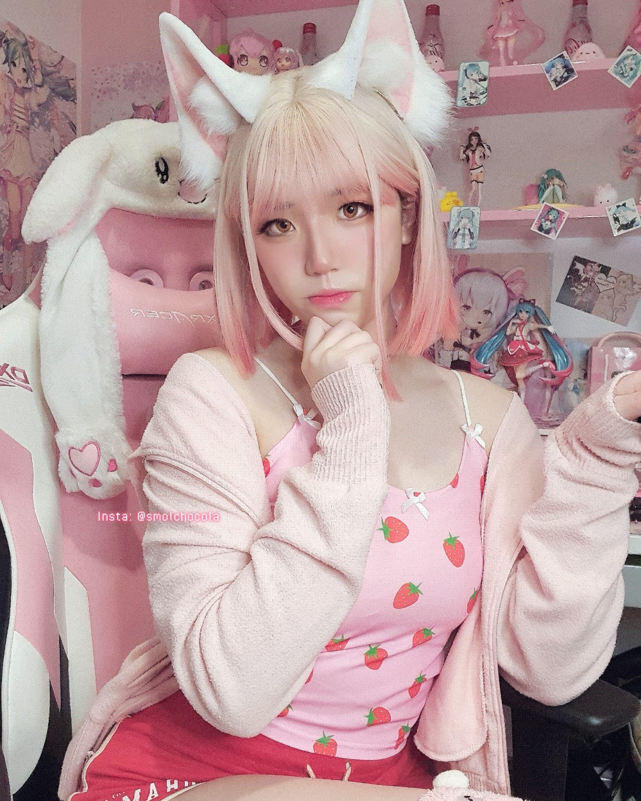 princesskittie:🎀 QUICK LIL UPDATE 🎀While I appreciate some of you looking forward to my return, I’m unfortunately on an indefinite hiatus! Too much has been happening lately 😭My permanent sets are still up for purchases though, link is
