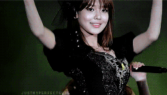 justmyperfectgoddess:   Sooyoung’s birthday spam: - Sooyoung + Stealing other members
