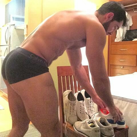 dominicanblackboy:Sexy gorgeous fat thick Spanish muscle hairy ass hunk Javier Costillo!