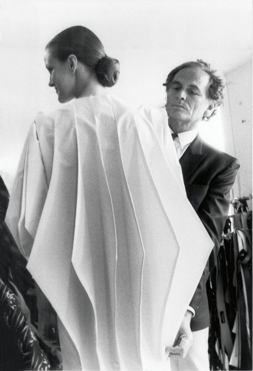 Inspired by his interest in computer design, Pierre Cardin created the “Computer” coat in 1980. His 