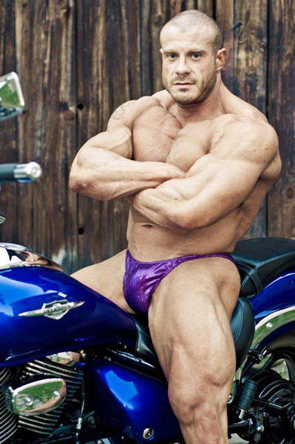 proudbulge:I want to go for a ride. adult photos