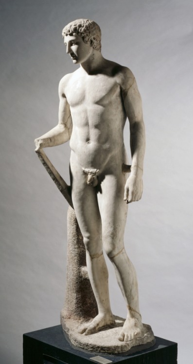 cma-greek-roman-art: Statue of an Athlete, 1-100, Cleveland Museum of Art: Greek and Roman Art Size: