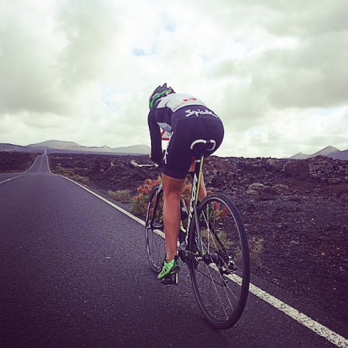 estrangedadventurer: @tomtomspain @meridabikes @activelanzarote @CSInsurance @pepehed @spiukSportlin