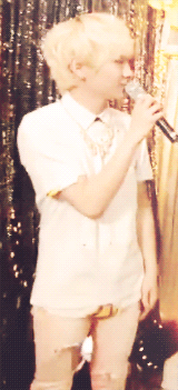 crossgrid:  KIBUM WTF IS THAT ON YOUR CROTCH 