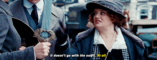 thefingerfuckingfemalefury:supercanaries:# she gon be pretty # she gon wear that beautiful dress # a