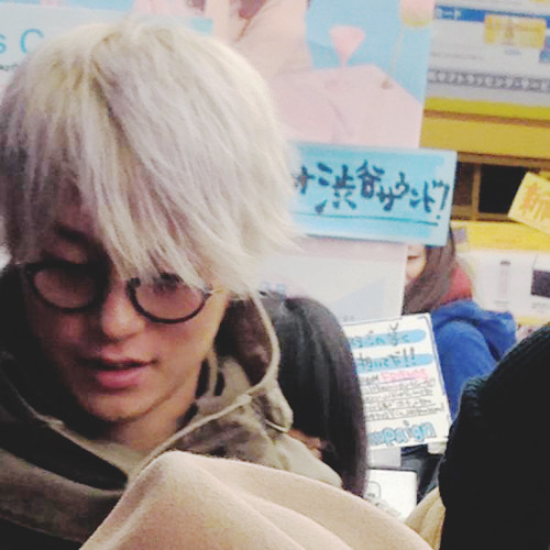 salapaofiles:   ワ ン オ ク TORU and TAKA at 渋 谷 タ ワ レコ！ 