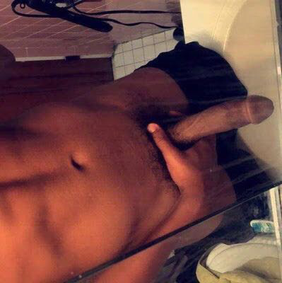 igfavboys:  KELZ 💦👀  HMU SELLING FOLDERS FOR CHEAP ! 🍆🍆 SALE GOING ON
