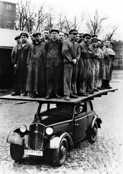 Promotion d’une DKW en 1935. 