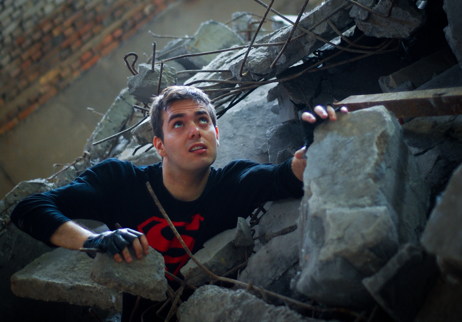 hatta-hare:  thecrimsonbird:  Zel as  Superboy from Young Justice photography by