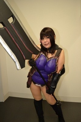 disgruntledmisanthrope:  Chubby\BBW Cosplay. Bretty gud.  So many toes