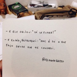 As dores, a gente transforma em poemas.