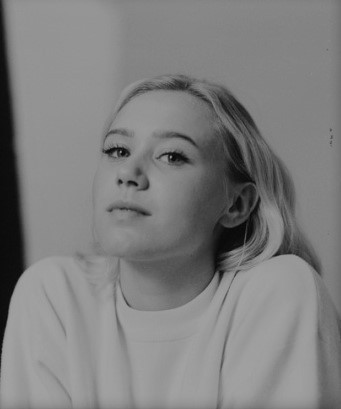 chloe-baennet:Josefine Pettersen photographed by Asger Mortensen (2018)