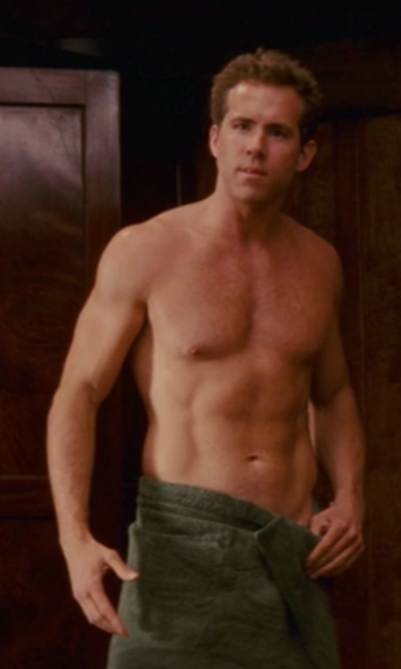 XXX fuck-yeah-male-celebs:  Ryan Reynolds photo