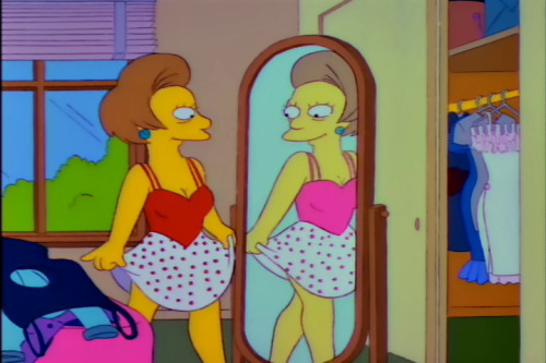 buttplugger6969:Me trying on a bunch of looks before giving up and going out in shorts and a t