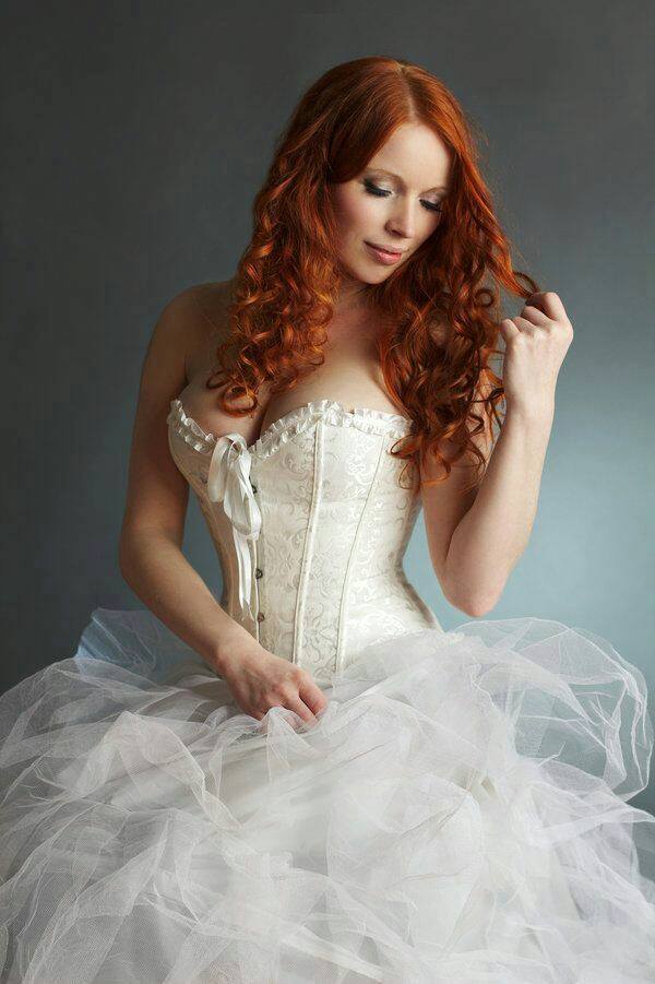 An appreciation of women in petticoats & slips