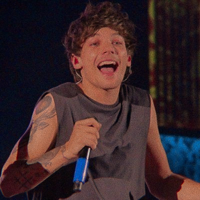 fun fact #28: Louis Tomlinson invented being cute (✿◕‿◕✿)