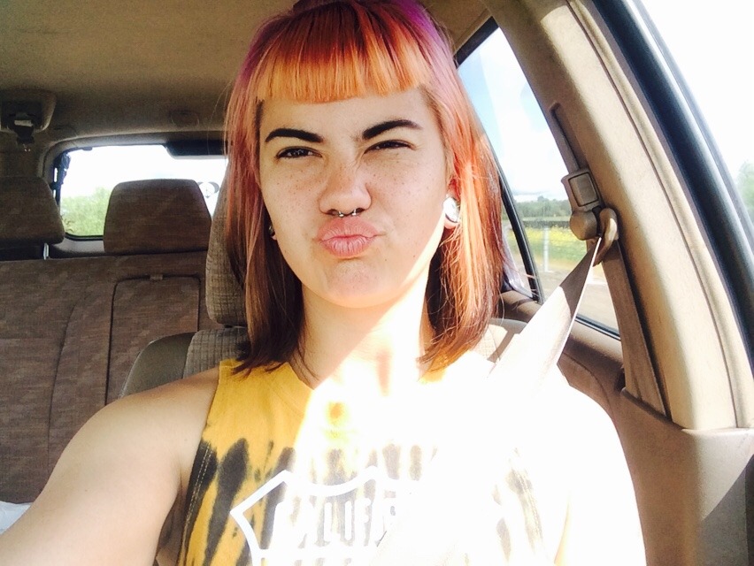 things-inbetween:  Come keep me company and ask me stuff on this 12 hour drive day.