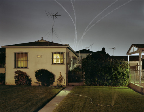 mexicanist:  Rosewood Ave, Landings LAX Runway 24L, 2006, Kevin Cooley 