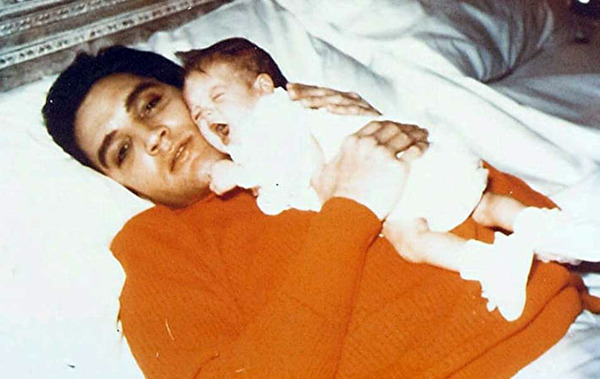 courtslosinit:  Happy Father’s Day Elvis