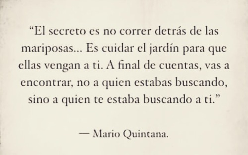 solounapaginamas:  Mario Quintana.