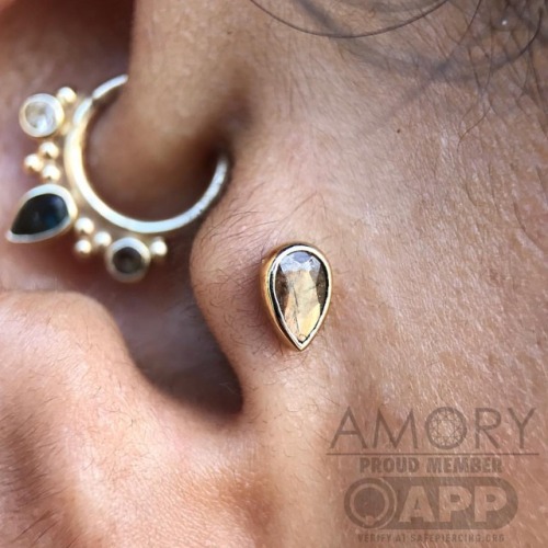 amorybodyarts: We didn’t have the pleasure of doing Nina’s tragus piercing, but we did have a ton of