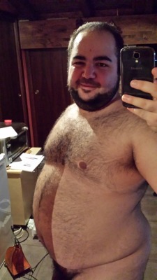 firefaeshollow:  New mirror! What do I do? Well naked selfie, of course! xD