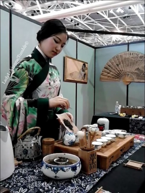 ladylokianna: Beautiful and impressive Chinese Tea Ceremony that I attended today at the Festival de