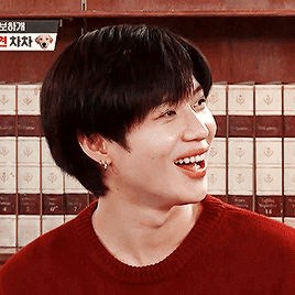 Taemin Shinee Gif Explore Tumblr Posts And Blogs Tumgir