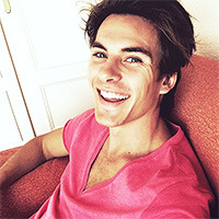 Porn Pics grtnb:  Andrés      the pink shirt