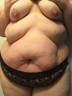 ssbbwhairycunt:  Good morning loves! 😍😘❤️ as always, if you enjoy the view.. Reblog that ass!
