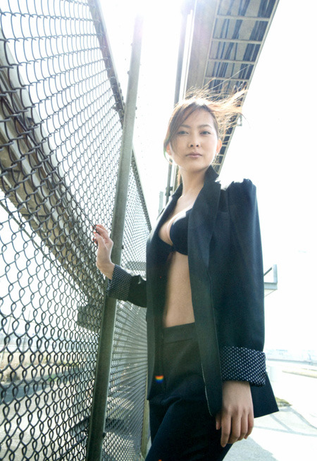 tonomayu: 谷村美月