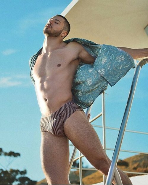 gaymadridboy:  Giuseppe Giofrè