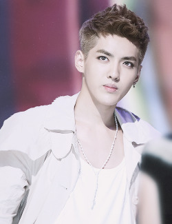  118/200 Pictures of Kris   