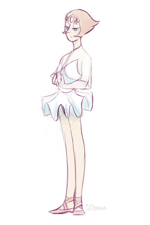 qdeanna:  My computer freaked out, and I lost an entire drawing, so here’s a quick Pearl instead. 