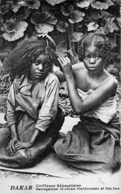 beautiesofafrique:  &ldquo;Coiffeuse Sénegalaise” Dakar. || Vintage postcard; post stamped 1918 