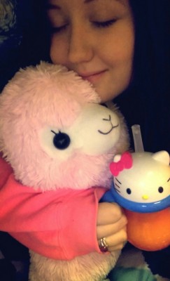 lil-madelyn:  Sippy cup and stuffies make