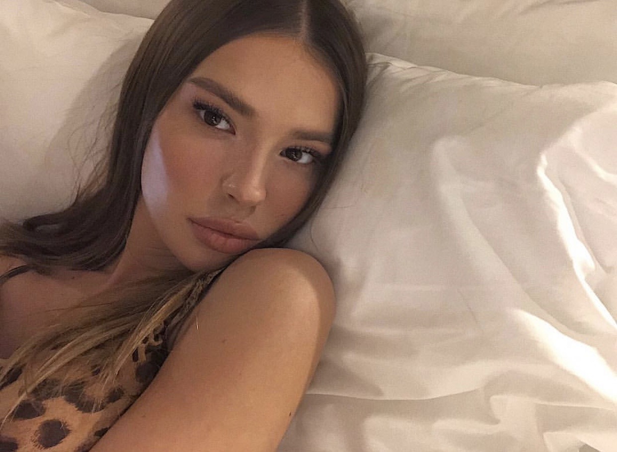 heavenly-spot:  check out of more my sexy slut body here..! maybe we can fuck together