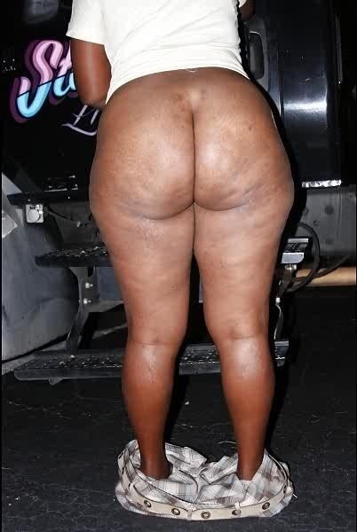 blkgrannylover:  phlem-phlam:  thick thursday   .