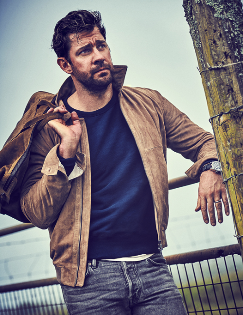 John Krasinski photographed by Eric Ray Davidson for Men’s Health September 2018 Issue.