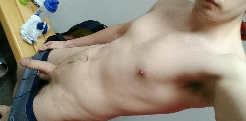 Hella Nudes