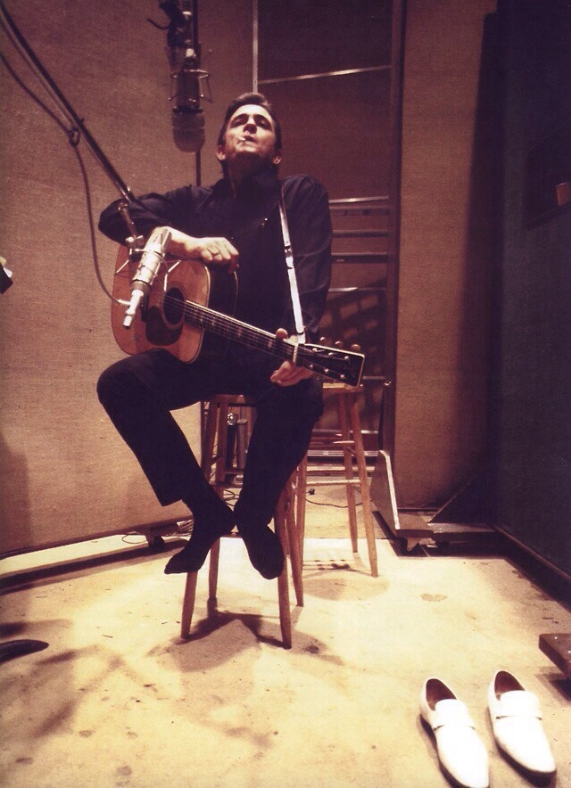 mountainmanblues:  Johnny cash. 