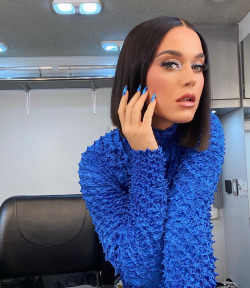 Porn dailykaty:manthony783: Peek A’ Blue 👀 photos