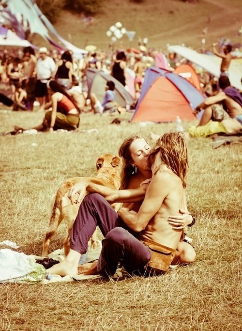 freelovemovement:  flower children 