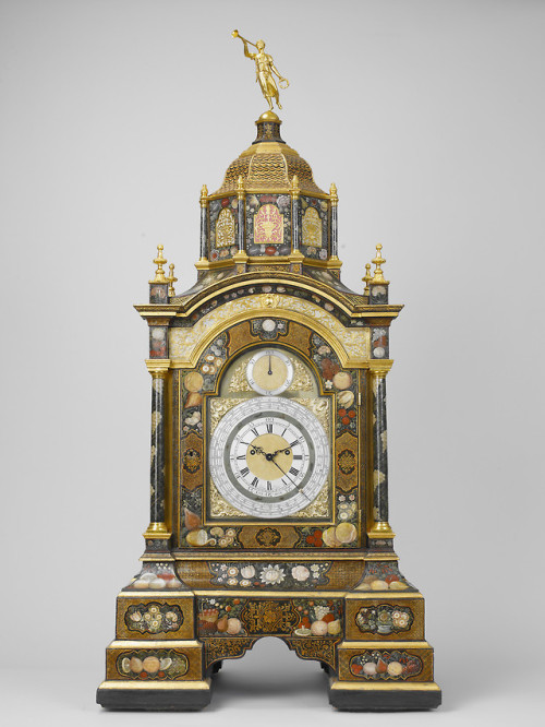 marylibra:Table clock circa 1740JOHN PYKE (ACTIVE 1710-77)Painted and gilded pine case, partly overl
