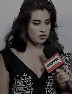 omglaurenjauregui:  Int:   If you could make out with anyone in history, who would