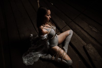 Sex elenastrawberry:Shirin in my ropes pictures